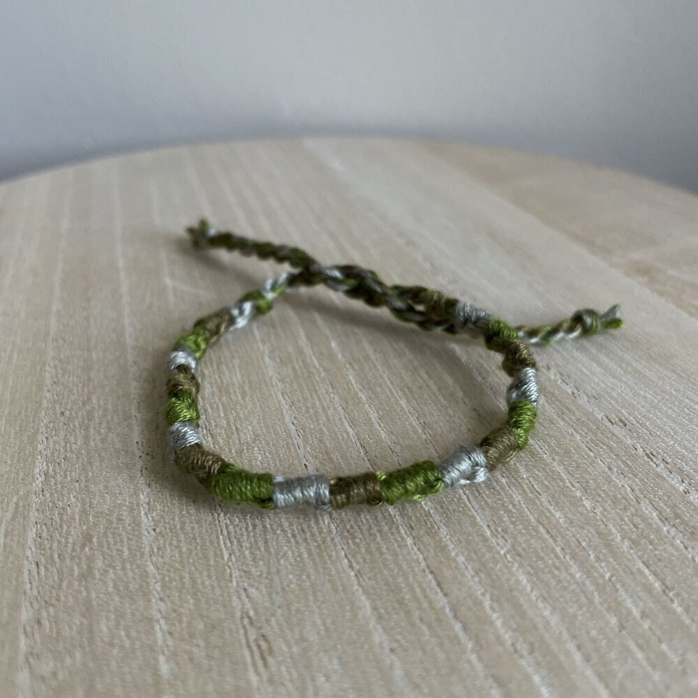 Elke Bracelet, anklet, trendy, comfortable, tie, embroidery thread, woven, gift,